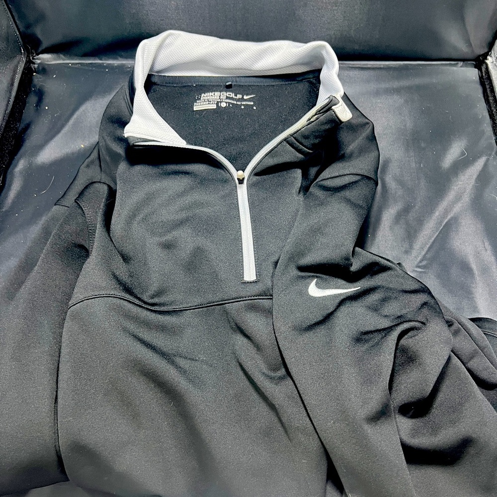 Men’s 1/4 Zip Pullover - Size L